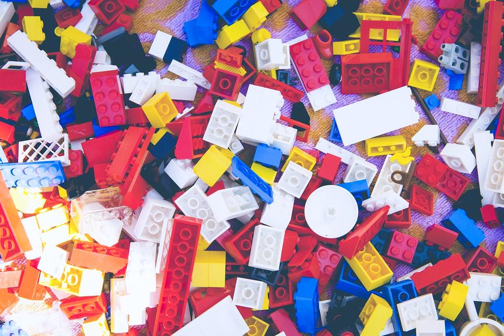 Wskaźnik kreatywności z kolorowymi elementami